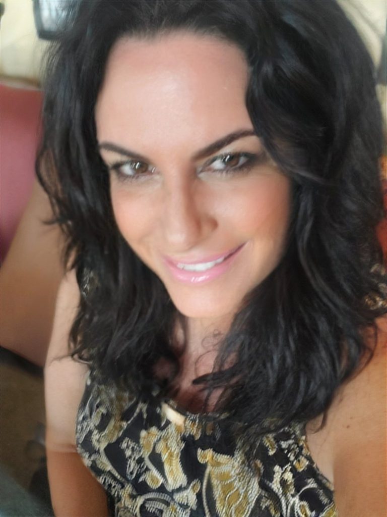Gina Ferarro - Why Logos and Graphics Aren't as Important as You Think in Today's Digital Strategy